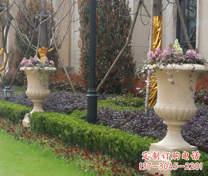 昆明小区景观汉白玉花盆石雕