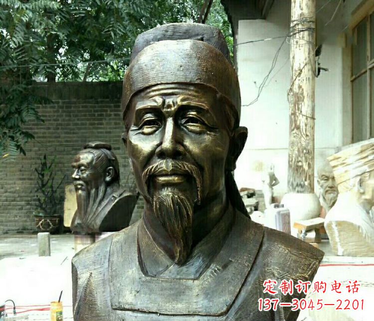昆明校园杜甫胸像铜雕