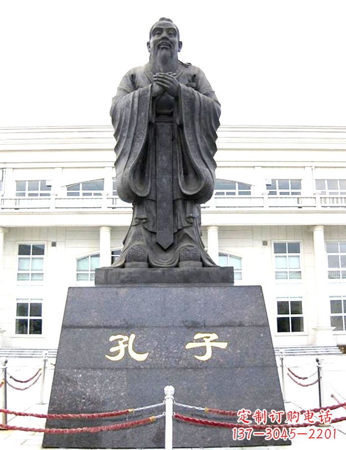 昆明校园孔子雕塑