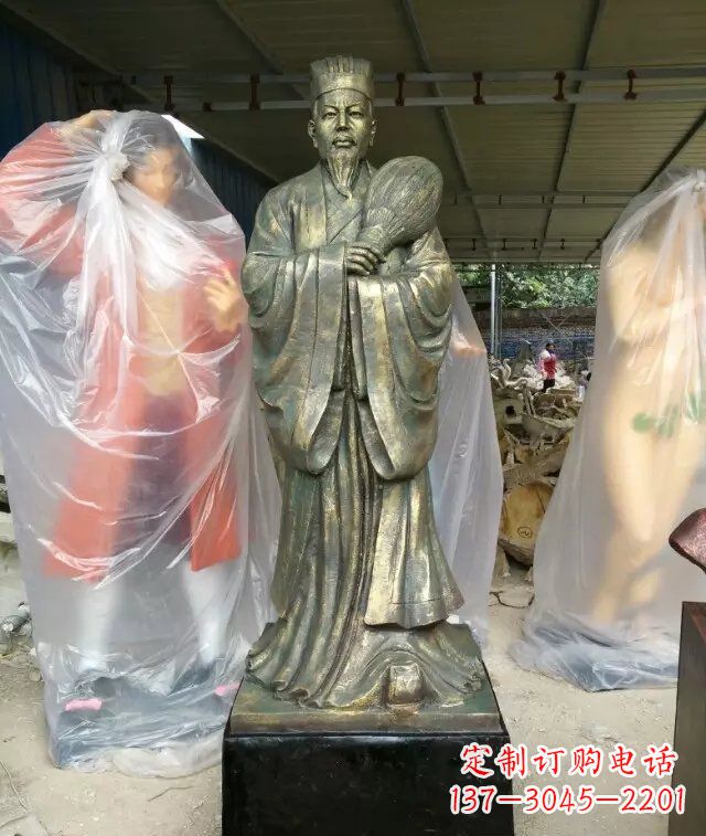 昆明诸葛亮古代人物铜雕